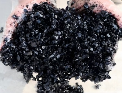 循化沥青冷补料（沥青砂）的优势特点与施工流程解析